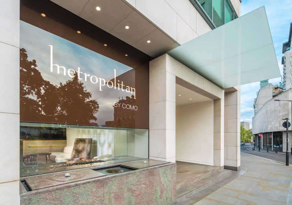 hotel entrance lighting design