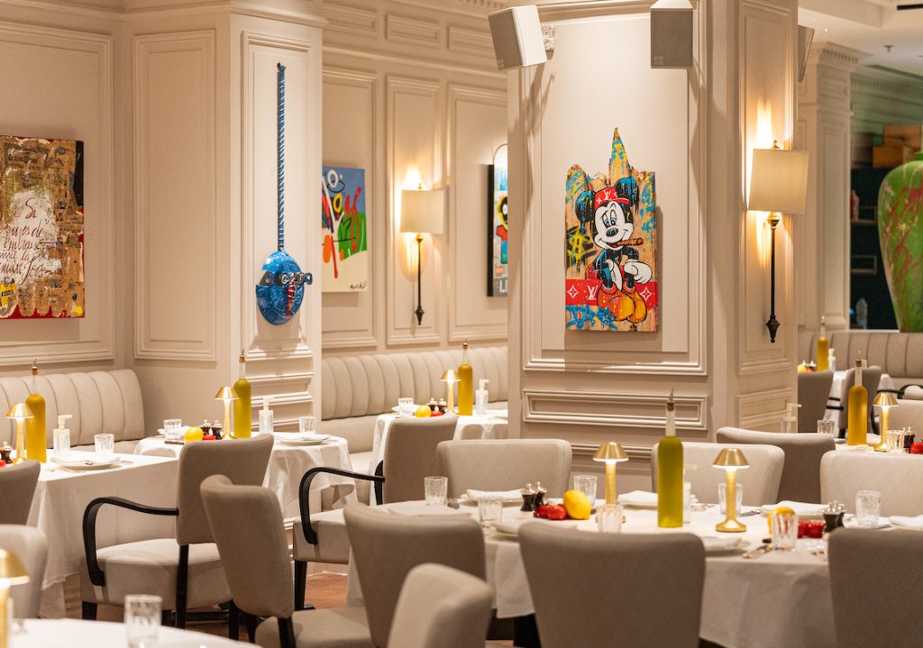 international Restaurant lighting designers