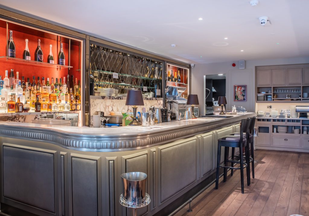 restaurant bar lighting