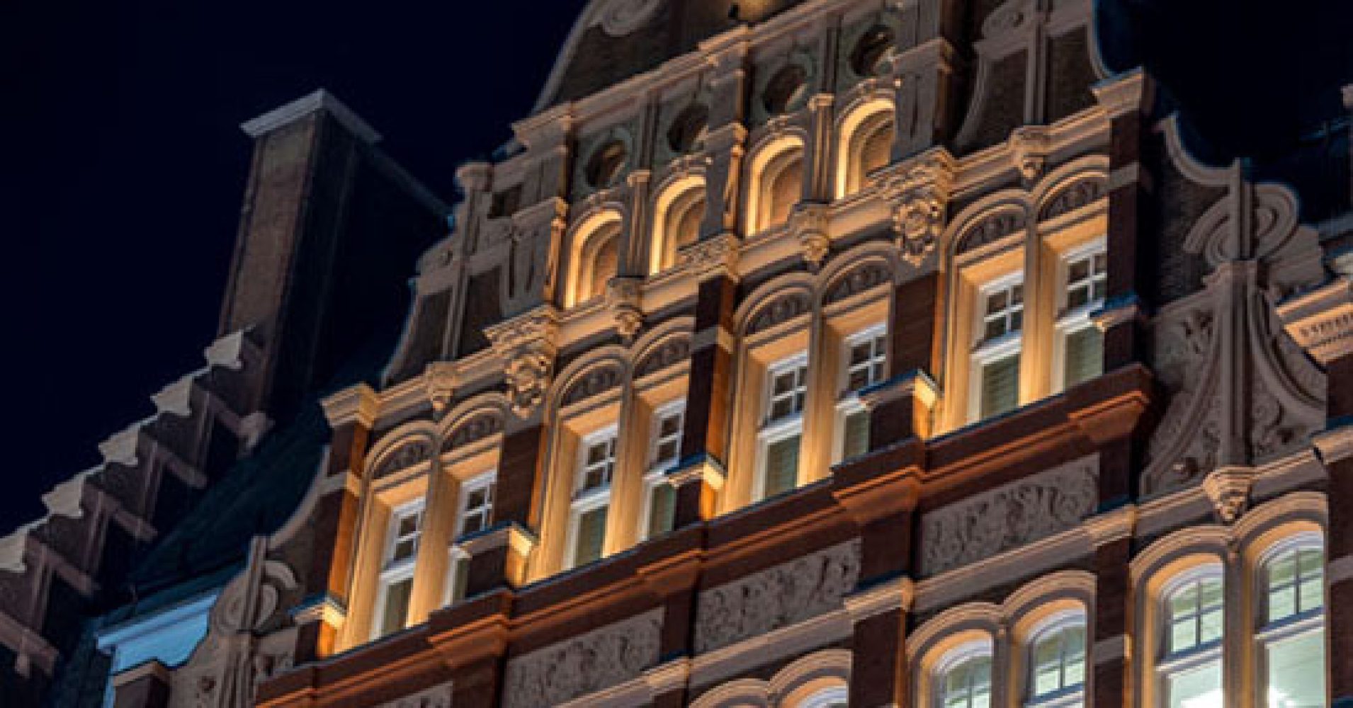 Conduit street Facade Lighting