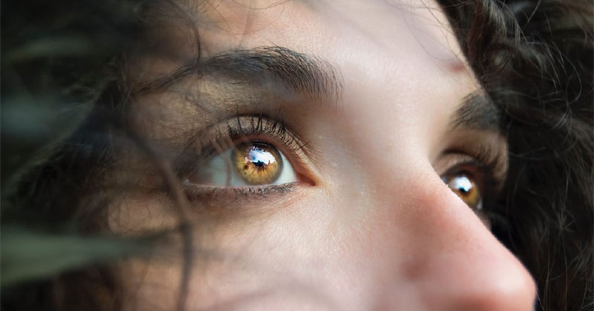 blue led effect eyes